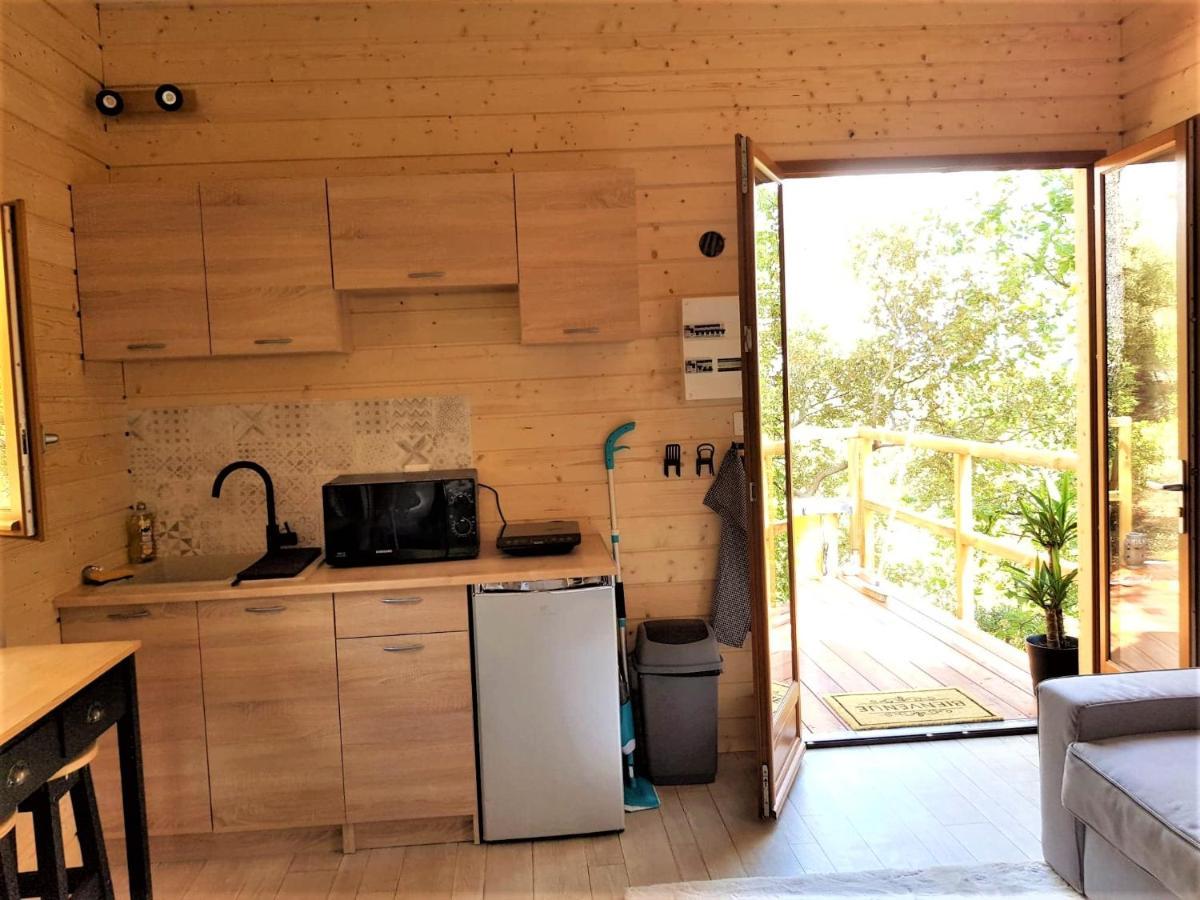 Cabane Dans Les Arbres "La Kaz Aux Cigales" Cuers Dış mekan fotoğraf